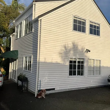 Takapuna Loft